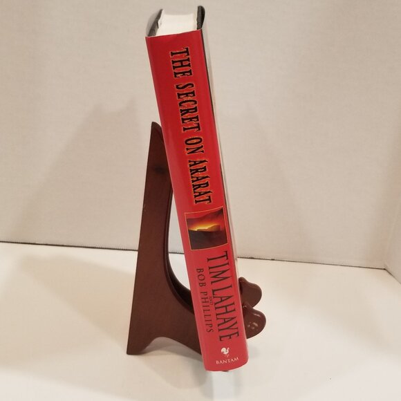 "The Secret on Ararat" by Tim LaHaye and Bob Phillips, EUC - Picture 4 of 11